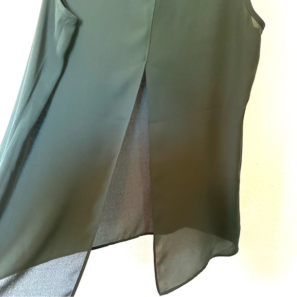 Express Top - Picture 3 of 3